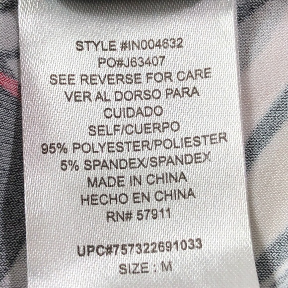 Wrapper women juniors size M floral tie back Dress - Picture 7 of 8